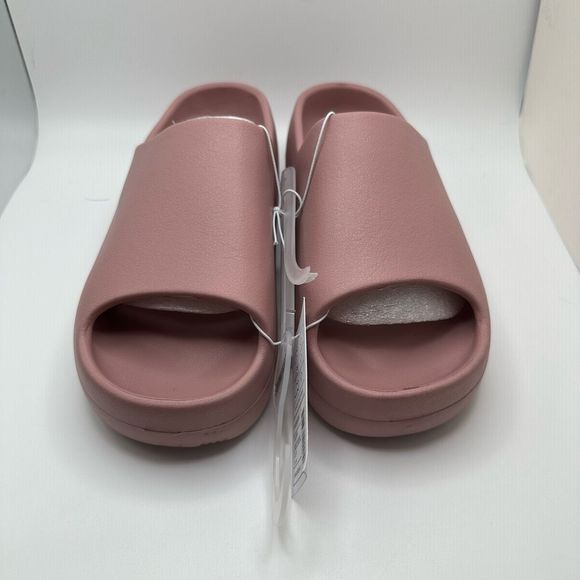 CUSHIONAIRE Women's Harrison platform slide sandal with +Comfort 8 BLUSH - Picture 2 of 5